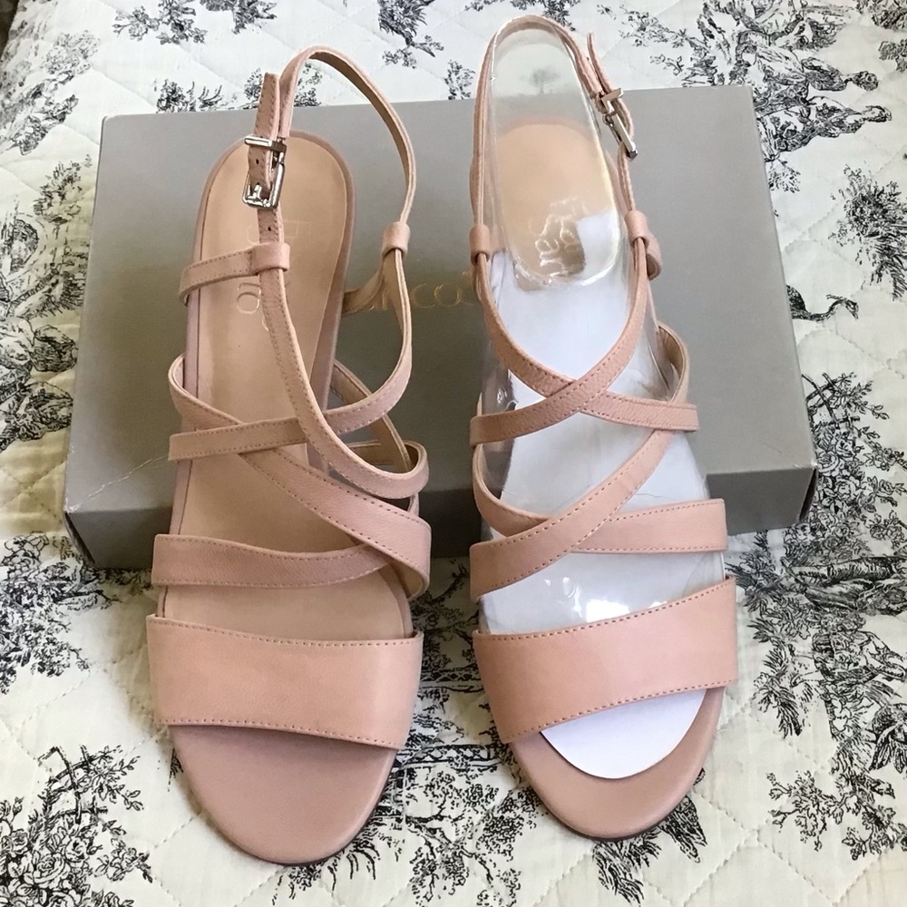 **New** with box, Franco Sarto 8M L-Olian strappy sandal! - Picture 3 of 9